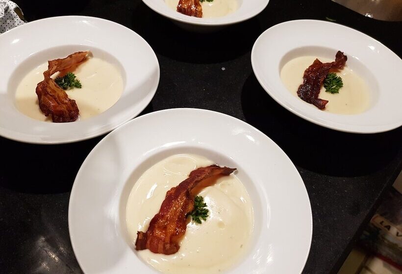 مبيت وإفطار Domaine De Bourgville