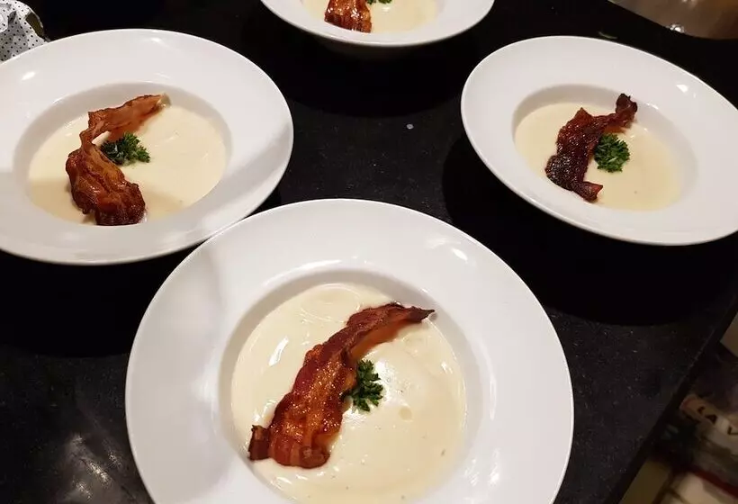 Aamiaismajoitus (B&B) Domaine De Bourgville