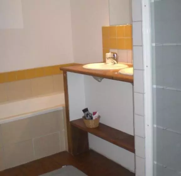 Aamiaismajoitus (B&B) Le Dolmen