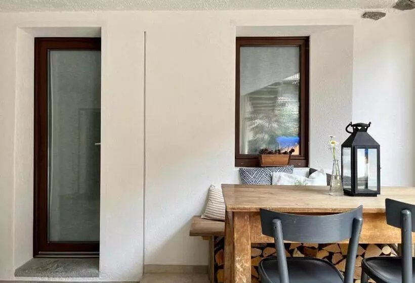 Aamiaismajoitus (B&B) Maison De La Montagne   Chambres & Relax