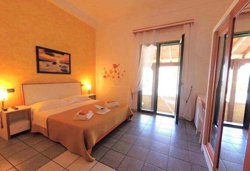 ホテル Alba Chiara Sant Andrea Salento