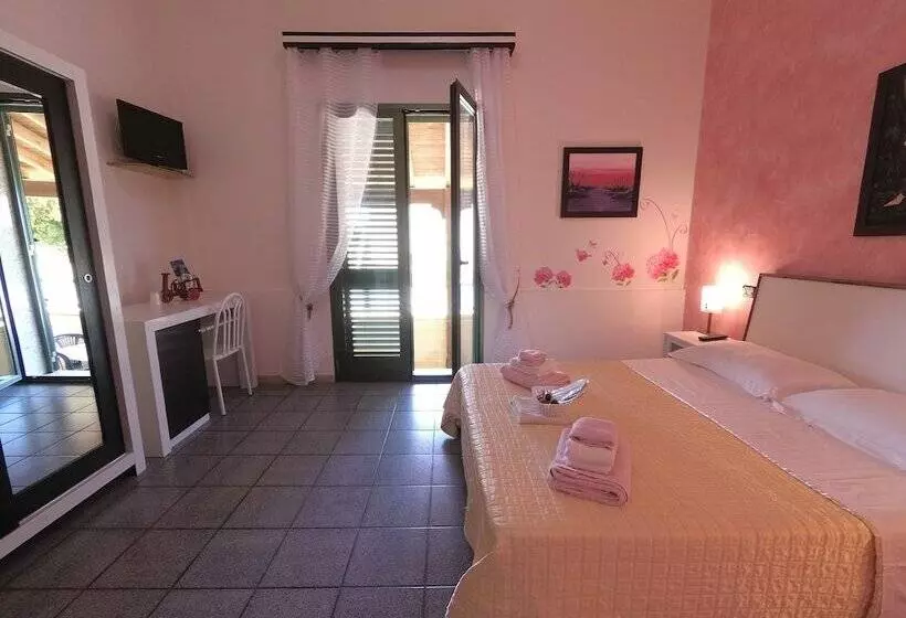 Hotelli Alba Chiara Sant Andrea Salento