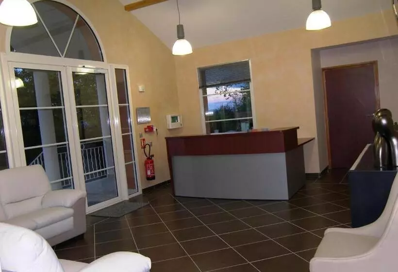 Hotelli Hostellerie Del Matin Calme