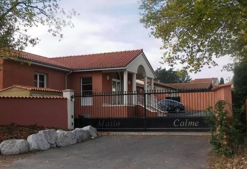 Hotelli Hostellerie Del Matin Calme