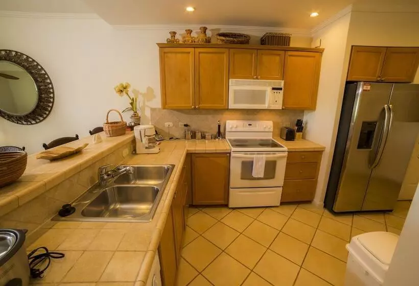 Hotelli Los Suenos Resort Del Mar 3n