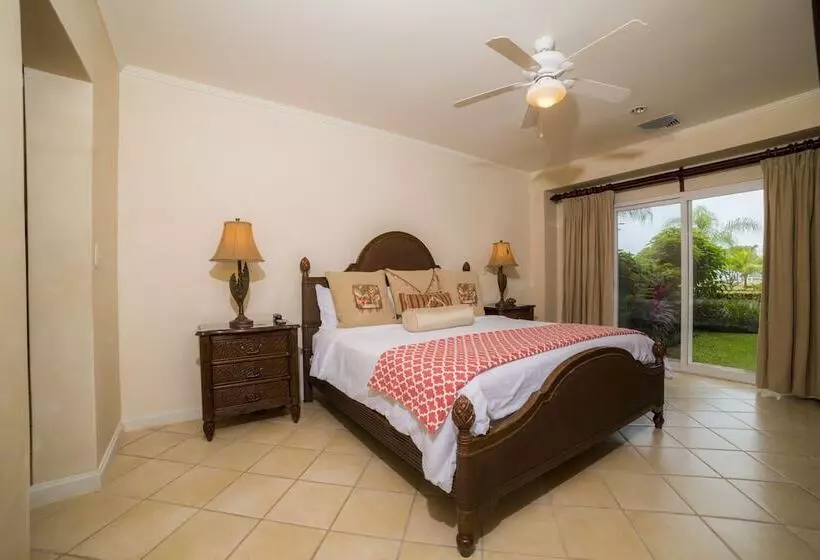 Hotelli Los Suenos Resort Del Mar 3n