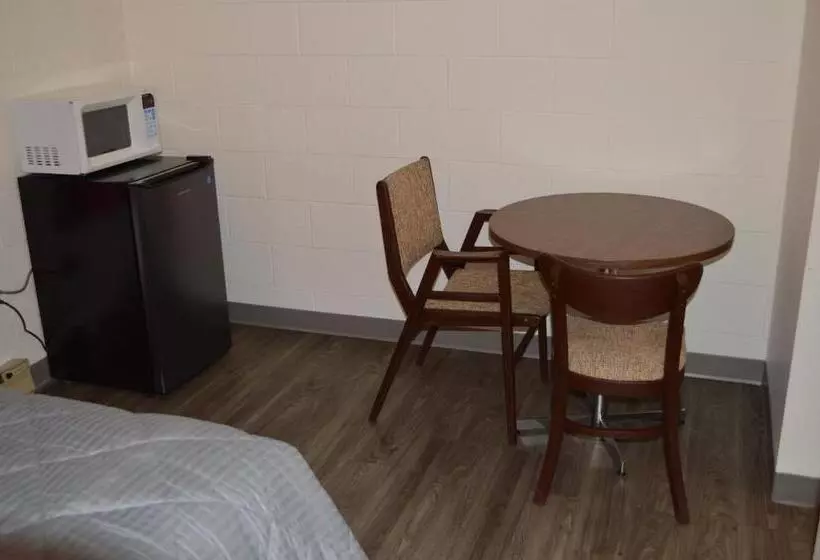 A1 Motel And Campground