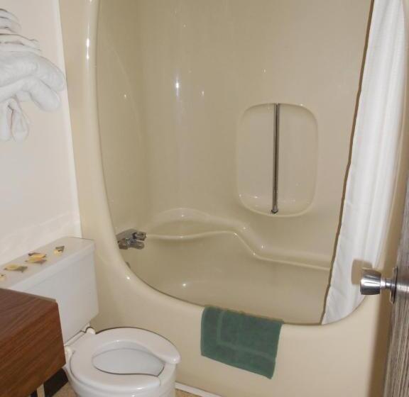 A1 Motel And Campground