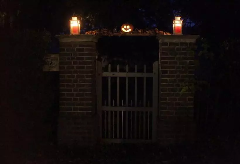 ペンション La Tourelle