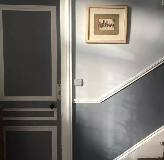 ペンション La Tourelle