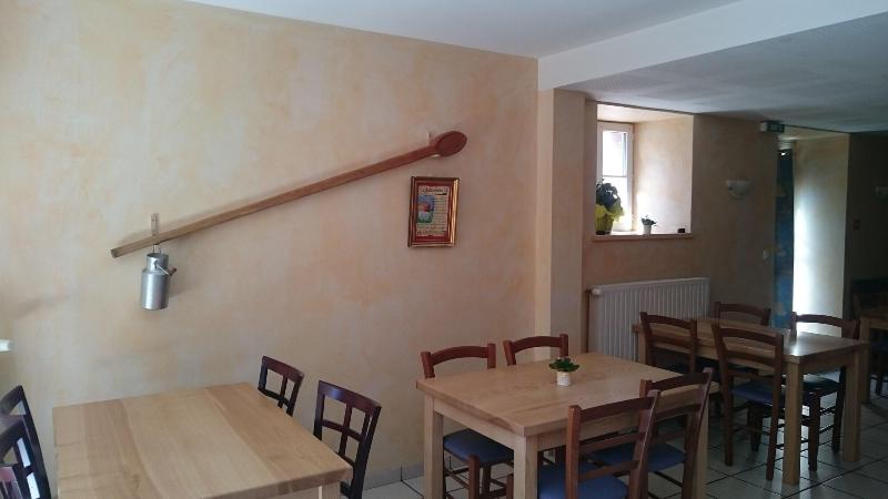 膳宿费 L'astrassadou