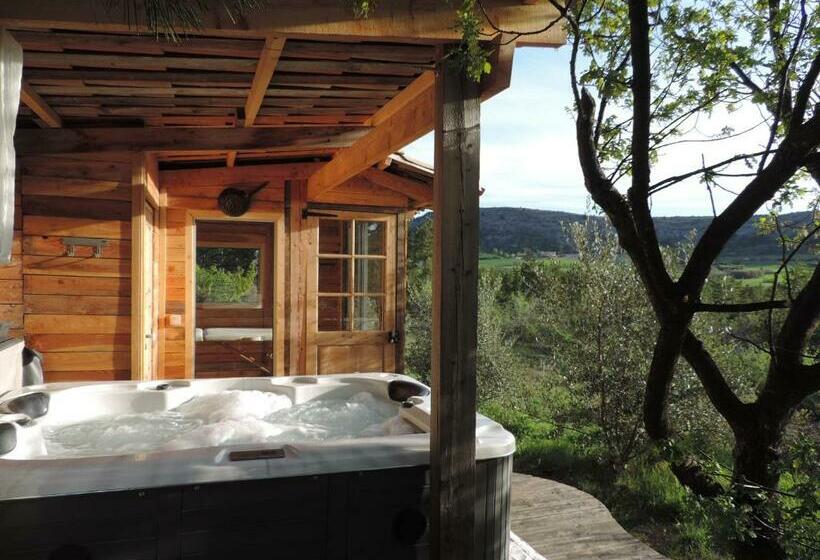 بنسيون Le Jas De Péguier