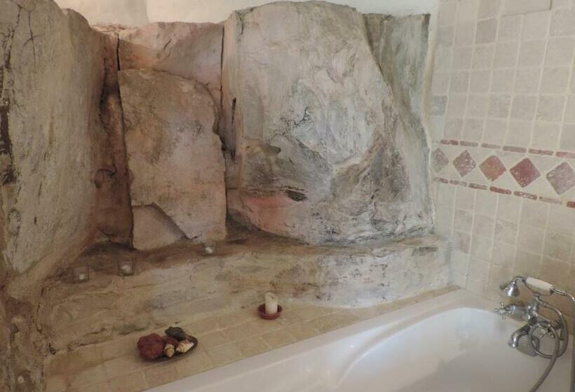 بنسيون Le Jas De Péguier