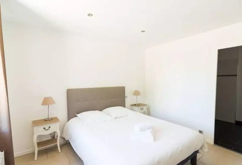 ペンション Le Manoir De Hauterive