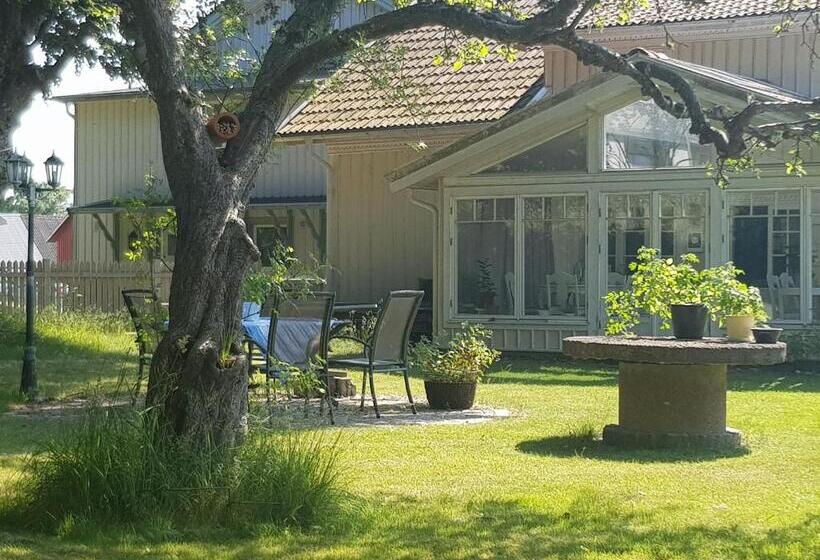 بنسيون åsa Gästis