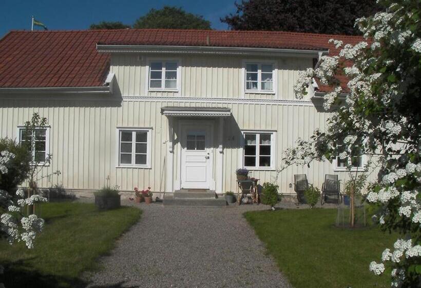 بنسيون åsa Gästis