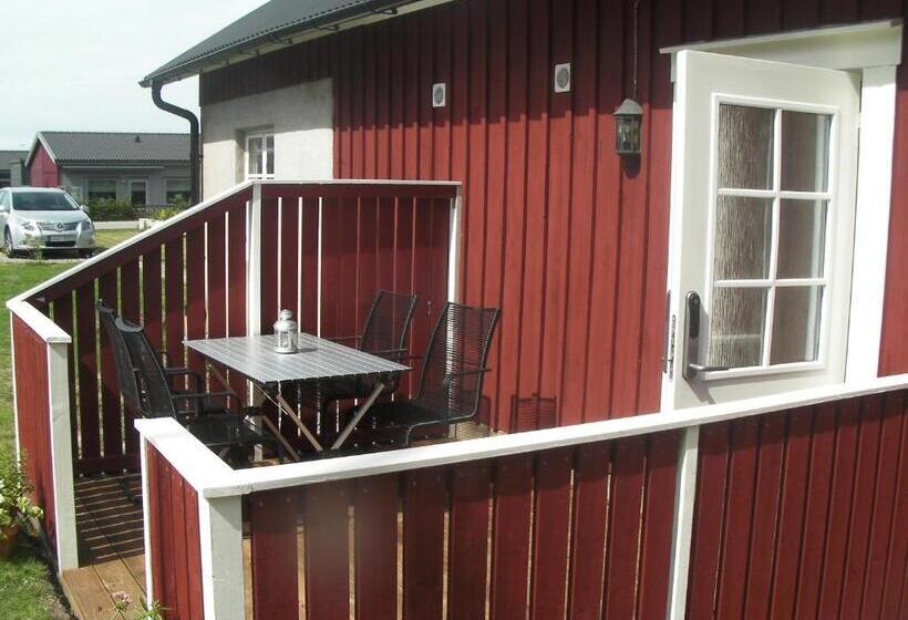 بنسيون åsa Gästis