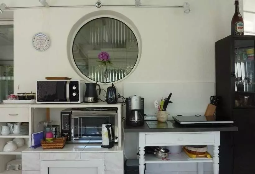 ペンション Villa Des Bruyères