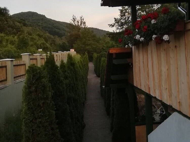 پانسیون Zöld Tündér