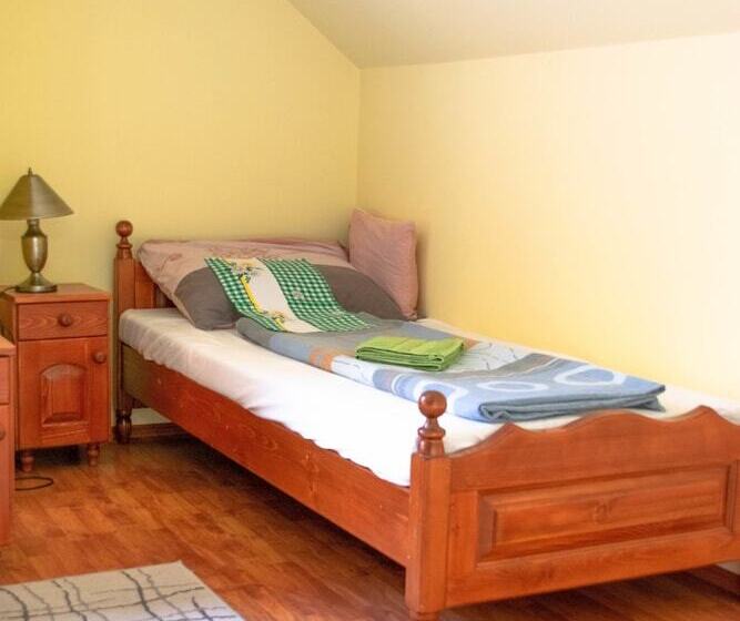 پانسیون Zöld Tündér