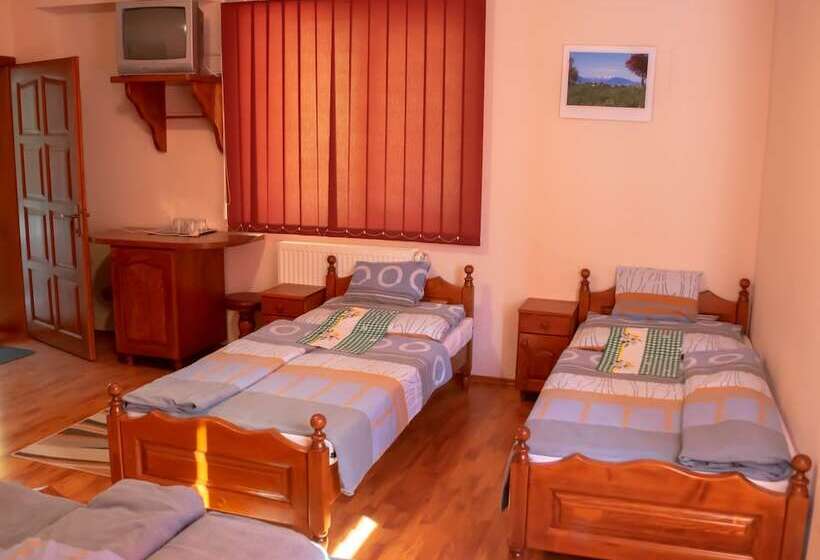 پانسیون Zöld Tündér