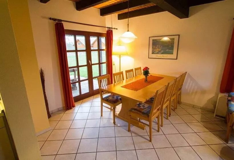 Lomakeskus Ferienwohnpark Silbersee