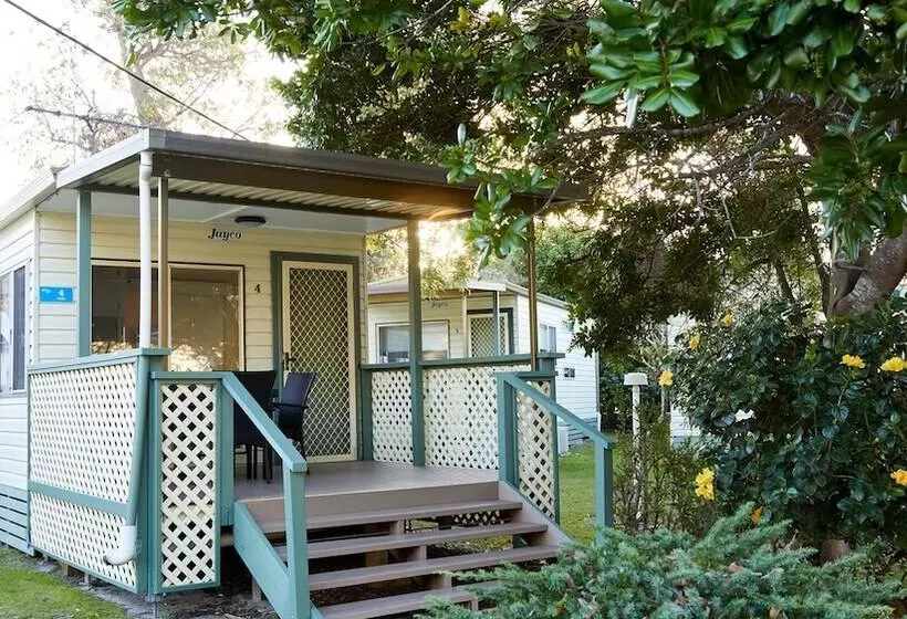 Lomakeskus Grassy Head Holiday Park