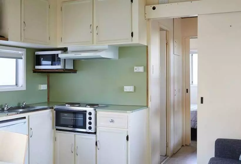 Lomakeskus Grassy Head Holiday Park