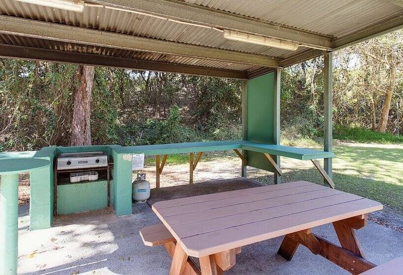 리조트 Grassy Head Holiday Park