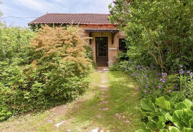 Heritage Gite In Aquitaine With Shared Pool