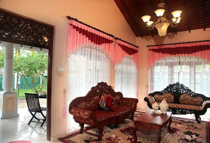 بنسيون Airport Square Villa