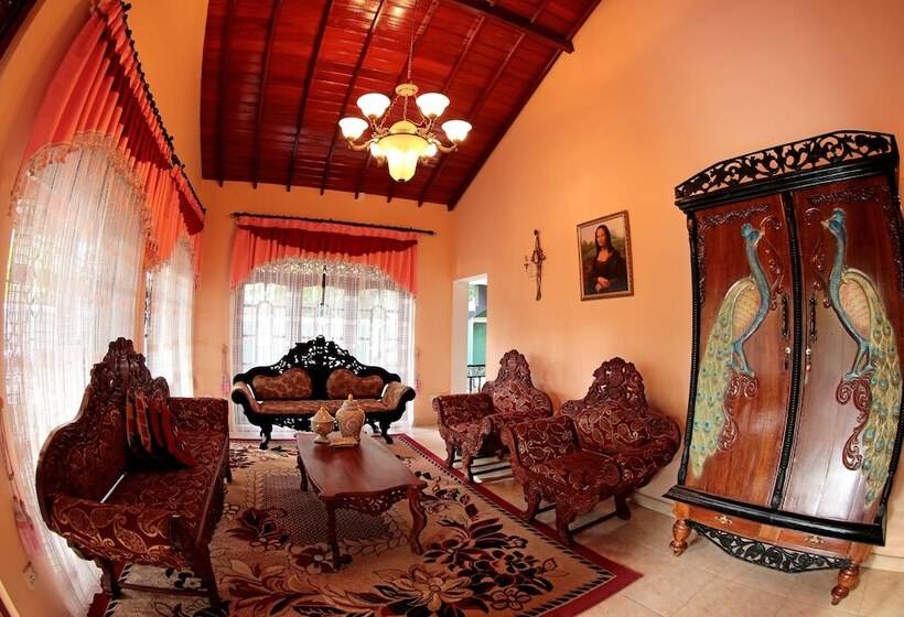 بنسيون Airport Square Villa