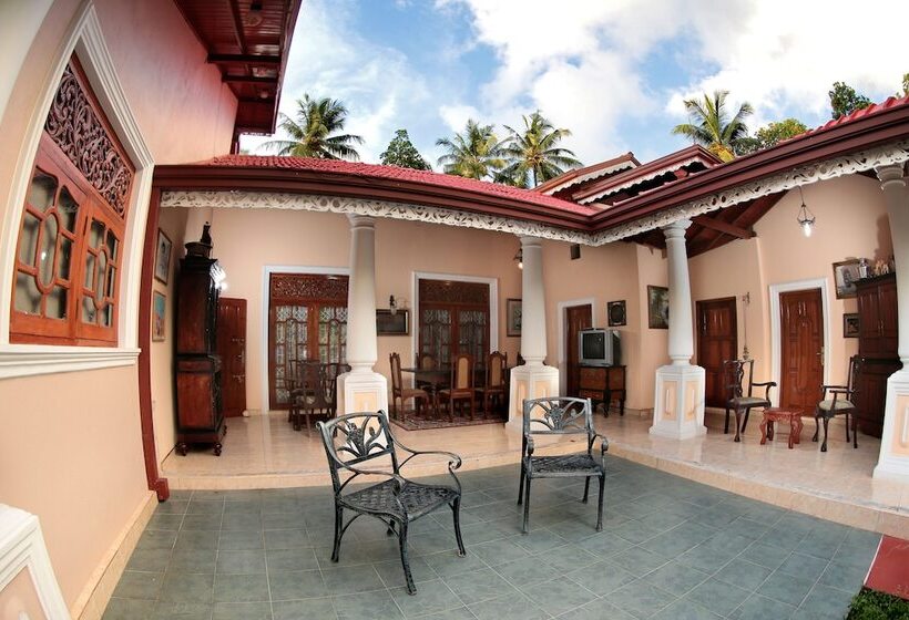 بنسيون Airport Square Villa