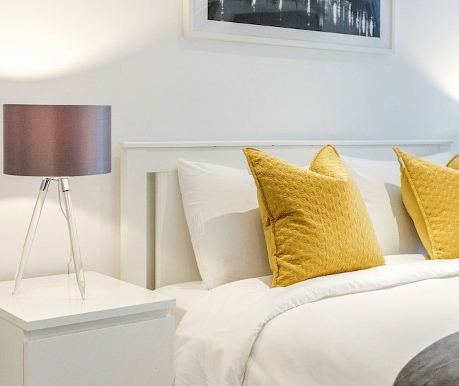 膳宿费 Royal Docks Guesthouse By Luxhabitat