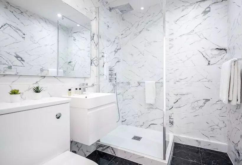 ペンション Royal Docks Guesthouse By Luxhabitat