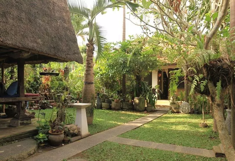 ベッドアンドブレックファースト Desa Cepaka Homestay