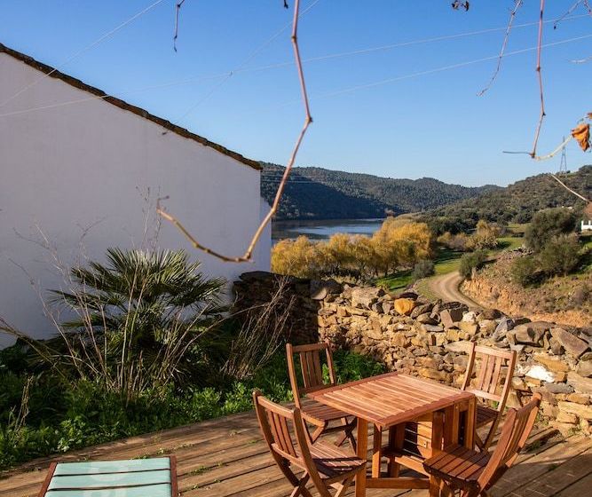 Casa De Las Letrinas Bajas