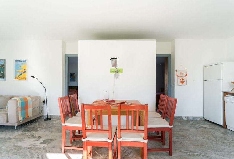 Casa De Las Letrinas Bajas