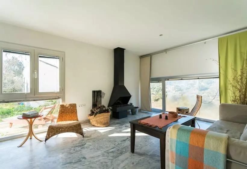 Casa De Las Letrinas Bajas