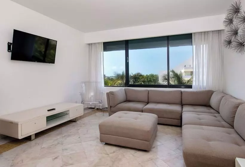 Condo 2 Bdr 5pax En Resort