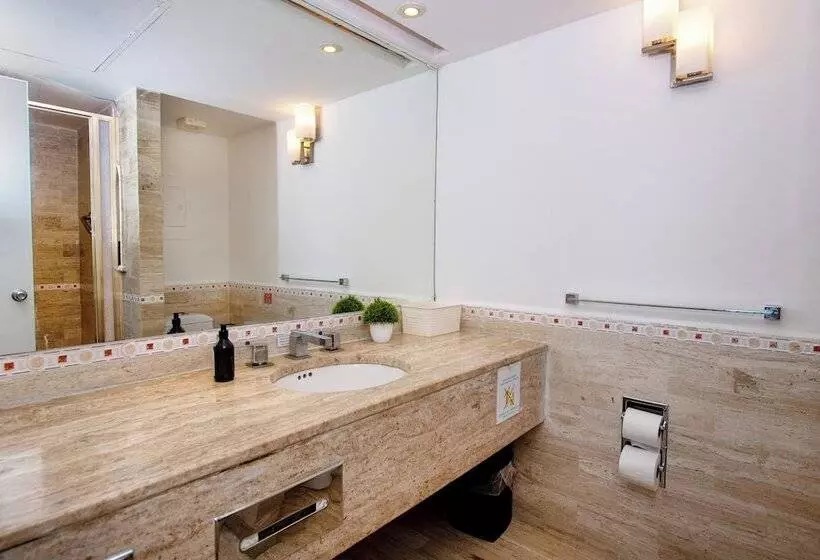 Condo 2 Bdr 5pax En Resort