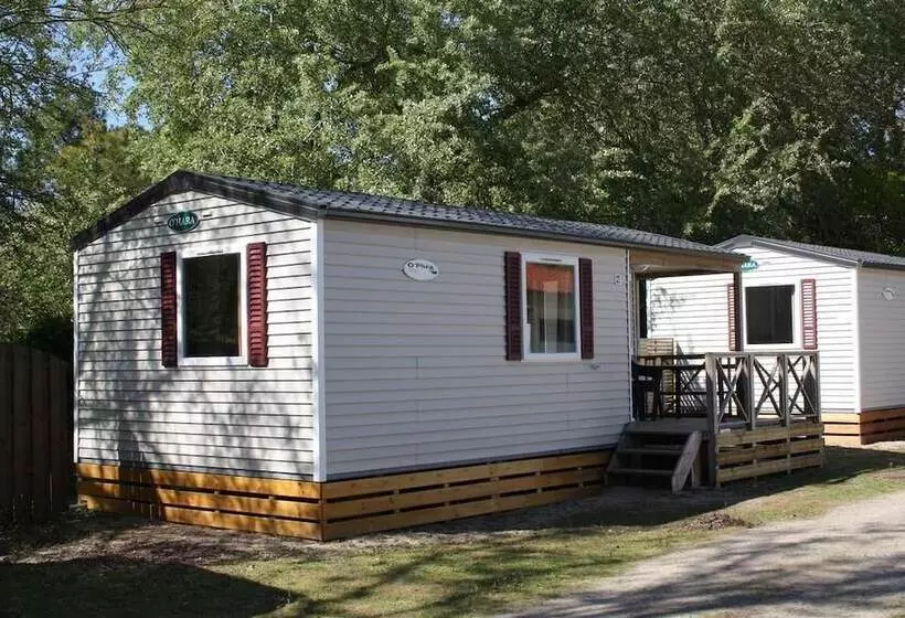 ホテル Camping Le Chenal