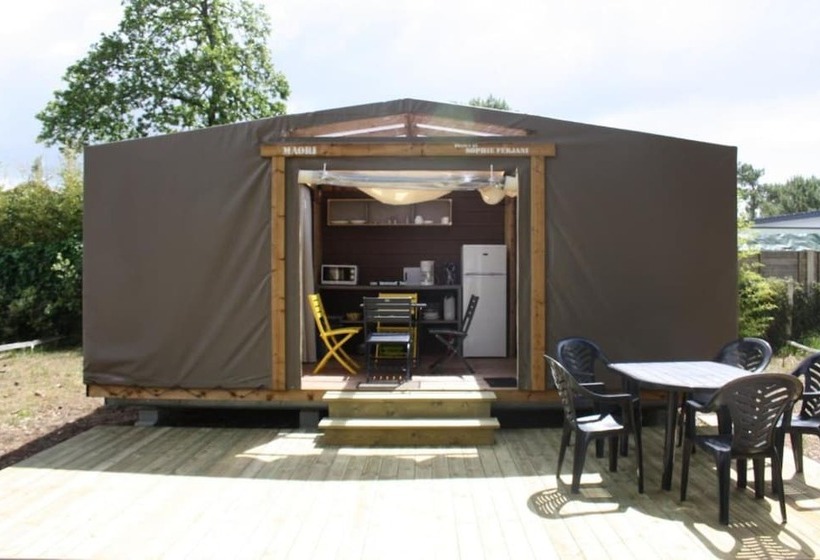 ホテル Camping Le Chenal