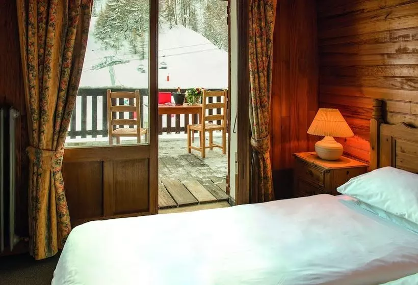 ホテル Chalet  Christina