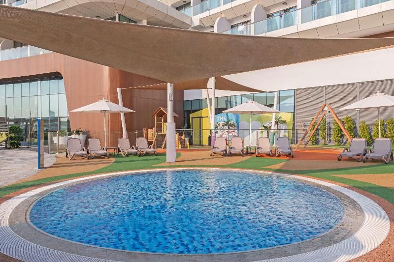 Hotel Hampton By Hilton Marjan Island