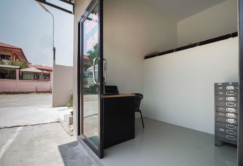 בית מלון כפרי Oyo 939 69 Resort