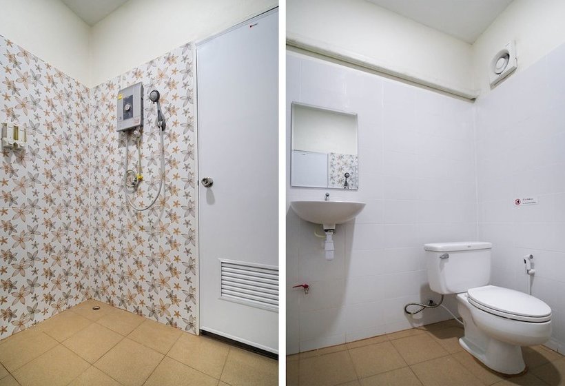 בית מלון כפרי Oyo 939 69 Resort