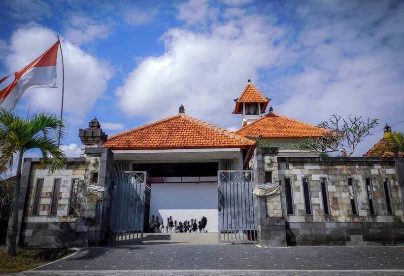 Pensão Sridhana House