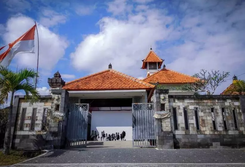 Majatalo Sridhana House