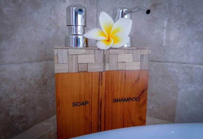 Pensão Sridhana House